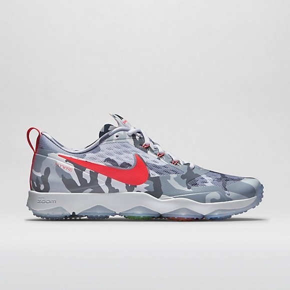 snow camo nike